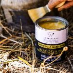 Picture of Baume de La Maréchale – Blong Ointment for Summer Hoof Care and Maintenance